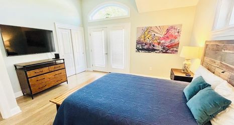 Others 2 Laurel Street 114