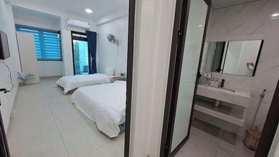 Others 4 HT Airport Inn