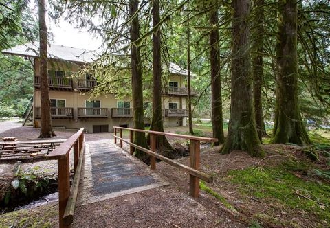 Others Glacier Mt Baker Lodging