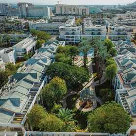 Primary image 1 Royal Park Apt Resort by Sea N Rent, WEEKEND HOTEL Hotels