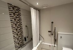 Others 2 Sidcot Arms