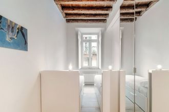 Others 4 Pleasant Family Apt next to Lake Como