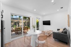 Others 921 Apartment 3 in Fort Lauderdale