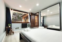 Others 5 Villa Sofia Wonderful 2-bed Flat