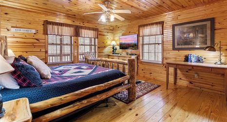 Others 2 Hickory Hollow Hideaway