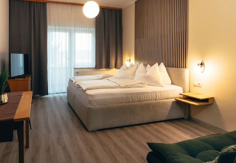 อื่นๆ B&B Number 1