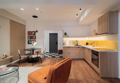 Others Playful & Trendy 2BR on Regina Elisabeta, Steps to Cismigiu Gardens | Bathtub & Boulevard Views
