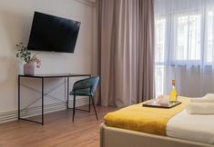 Others 3 Playful & Trendy 2BR on Regina Elisabeta, Steps to Cismigiu Gardens | Bathtub & Boulevard Views