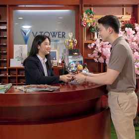 Reception 1 V-Tower Hanoi Serviced Apartment, Cháo 37 - 327 Hoàng Quốc Việt Hotels