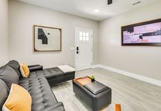 Others 5 Modern Lakeland Golf Retreat w/ Putting Green