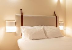 Others 2 Visconde de Gandara by Porto Stories