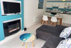 Others 7 Sea View - 1min to Beach - Dog Friendly - 4 Guests