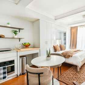 Room 1 73-417 New Reno Studio UWS Doorman Gym, 3143 Broadway Hotels