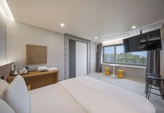 Lain-lain 7 From H Browndot Hotel Gyeongju Yangnam