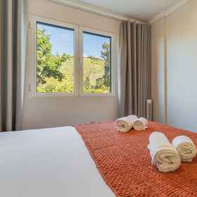 Room 1 Famous Stay Madeira, โรงแรม & ที่พัก Funchal