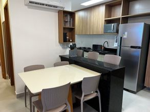 기타 4 STUDIO DESIGN 3 - APTO 915