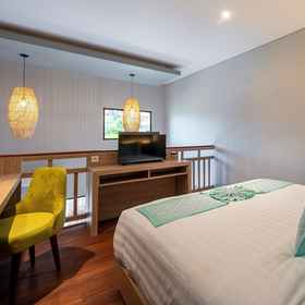 Primary image 1 ザ ニュー ムーン ウマラス, Bocami Suites By Azure ホテル