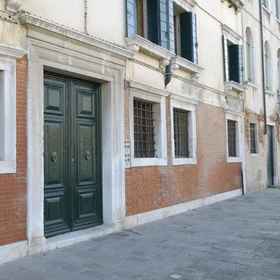 Primary image 1 Canal Riva Di Biasio, Tronchetto Waterbus Stop Hotels