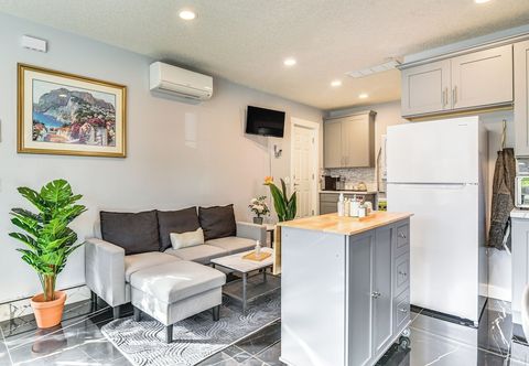 其他 8 Mi to Dtwn Pdx: Unique Pet-friendly Home!