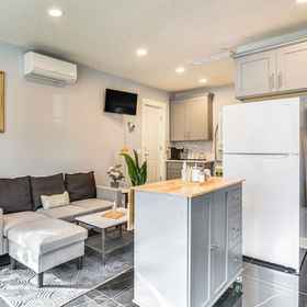 Primary image18 Mi to Dtwn Pdx: Unique Pet-friendly Home!,布拉甘萨茶飯店