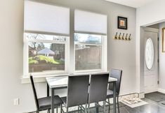 其他 7 8 Mi to Dtwn Pdx: Unique Pet-friendly Home!