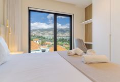 Others 3 Serenity Madeira