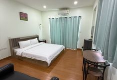 Others 6 The Burapa Rooms