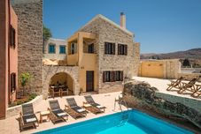 Khác Phaistos Villas - Villa Kastalia Poolside Retreat