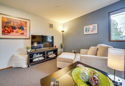 其他 2 Mi to Burien: Peaceful Studio w/ Deck!