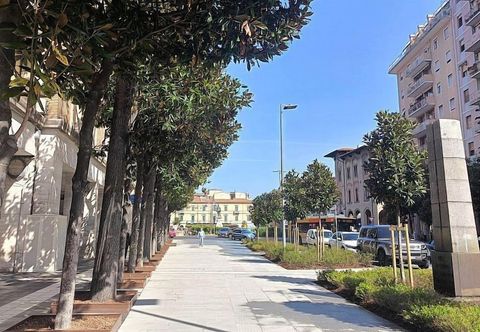 Lainnya A Pisa con Amore