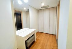 Others 6 2Br Luxurious And Spacious Apartment At One East Penthouse Residence