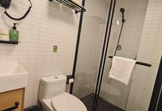 Others 4 Hi Inn (Shanghai Children's Medical Center)