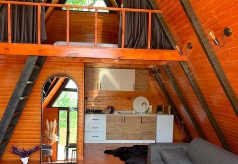 Lain-lain dream house