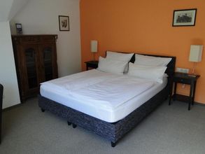 기타 4 Pension Villa am Burgberg