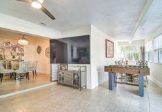 อื่นๆ 5 2 Mi to Beach: Home w/ Pool, Grill & More in Largo