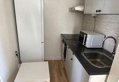 Others 4 Kista Stockholm Apartment