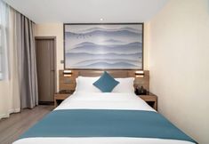 Others 5 Pomegranate Hotel (Guangzhou Baima Garment City Railway Station Subway Station Branch)