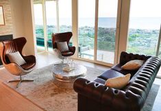 Others 2 Oceanfront Oasis in Tennyson