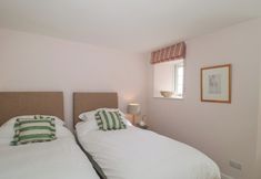 Others 6 Worthy Barn