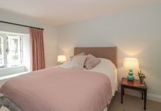 Others 5 Worthy Barn