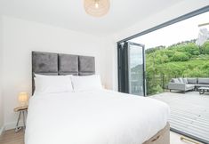 其他 3 100 Hillside Villas