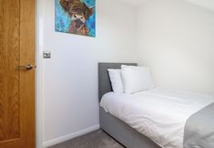 Lain-lain 6 2 Ty Newydd