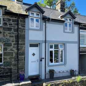 Primary image 1 Gwelfor, Pistyll Hotels