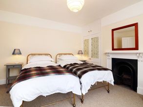 其他 4 Whites Meadow