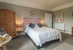 Lain-lain 5 Buckland House and Annex