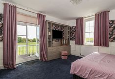 Lain-lain 2 Buckland House and Annex