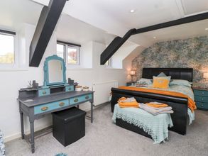 其他 4 2 Victoria Cottages