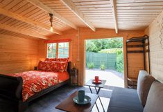 อื่นๆ 4 Log Cabin - Amber Glow