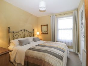 Others 4 Springfield