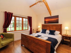 อื่นๆ 4 Honeysuckle Cottage